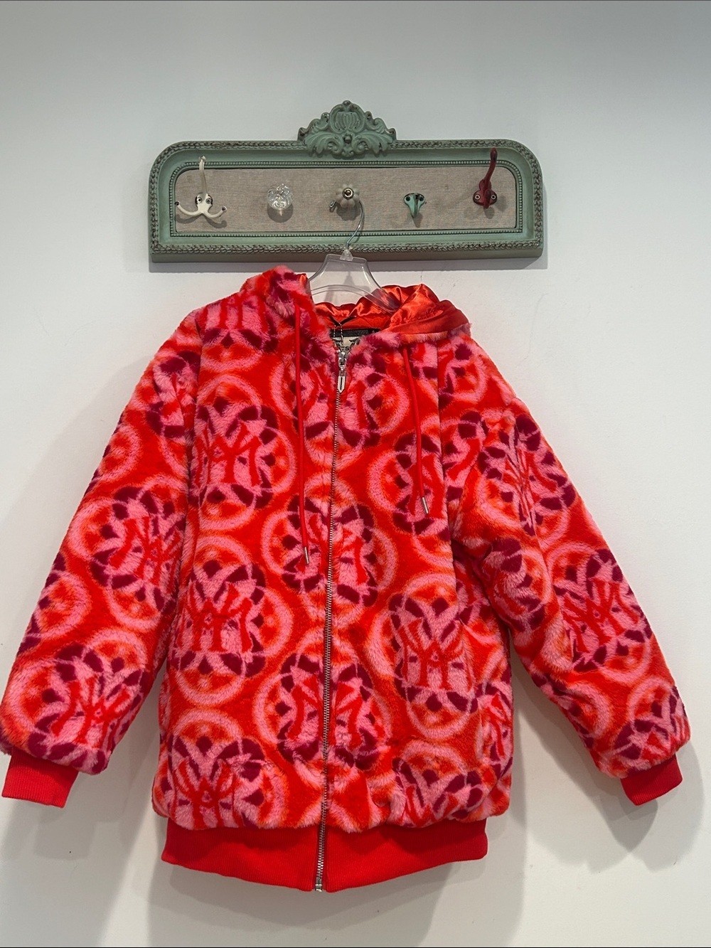 New York Streetwear Brand Watson Red pink Patterned Hooded Bomber Jacket large